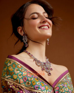 Celeb Photos Of Elli AvrRam