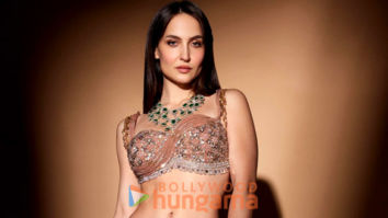 Celeb Photos Of Elli AvrRam