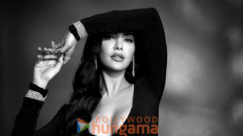 Celeb Photos Of Esha Gupta