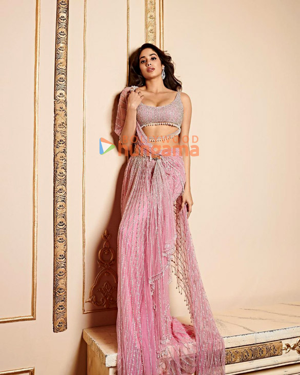 janhvi kapoor 75