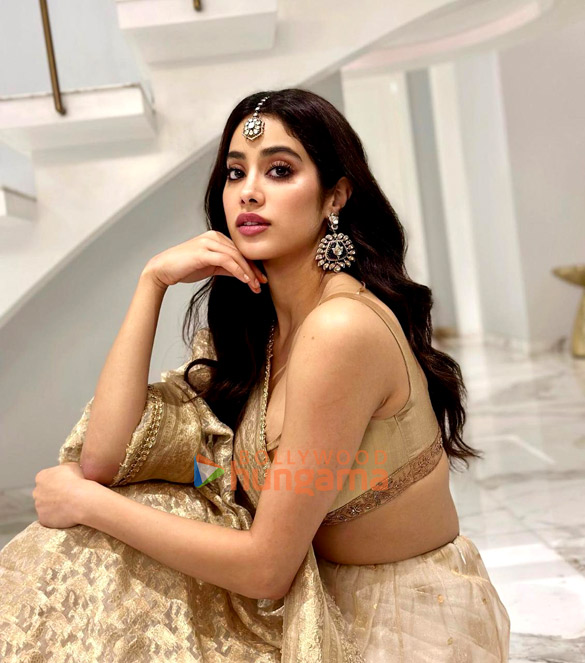 janhvi kapoor 5 100