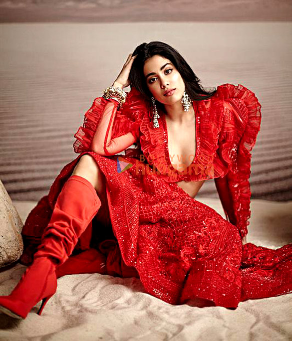 janhvi kapoor 71