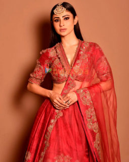 Celeb Photos Of Mouni Roy