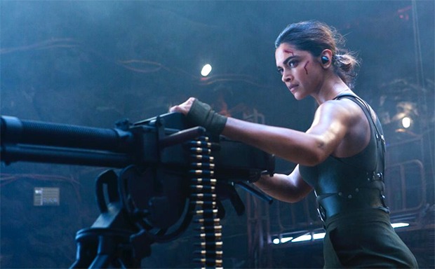 Pathaan: Deepika Padukone wields a Gatling gun in jaw-dropping sequence, Siddharth Anand calls her 'bonafide action superstar' Pathaan: Deepika Padukone wields a Gatling gun in jaw-dropping sequence, Siddharth Anand calls her 'bonafide action superstar'