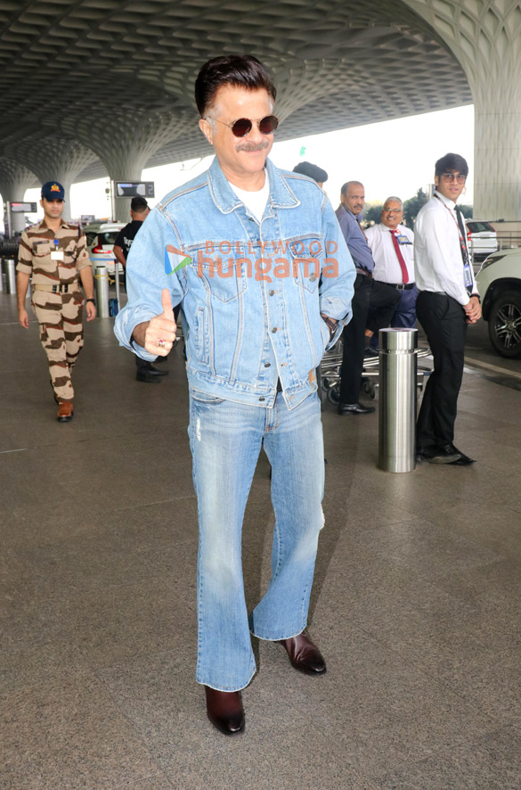 photos ajay devgn nysa devgan anil kapoor and others snapped at the airport 2