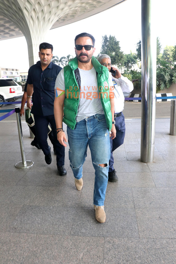 photos ajay devgn nysa devgan anil kapoor and others snapped at the airport 3