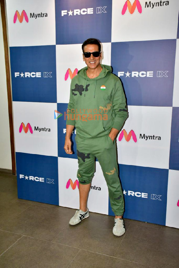 photos akshay kumar launches his brand force ix 1