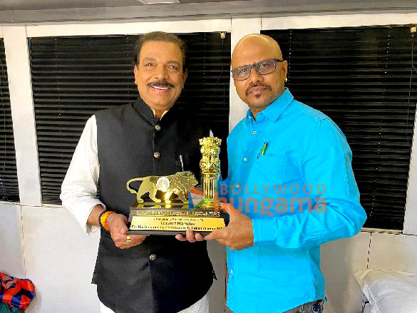 photos anees bazmee govind namdev vikrant more priya jaiswal and others felicitated with iconic bharat gaurav puraskar 2022 2