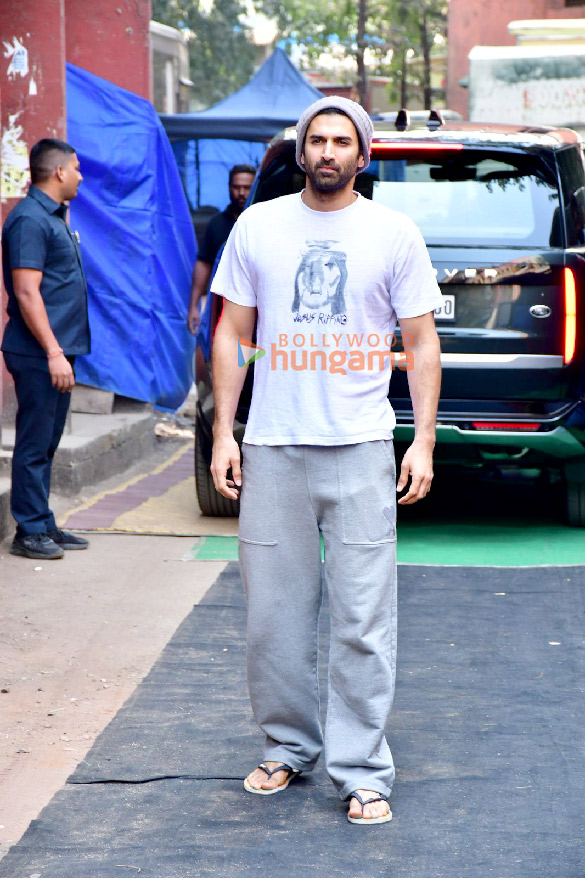 photos anil kapoor and aditya roy kapur spotted at golden tabaco studios 1