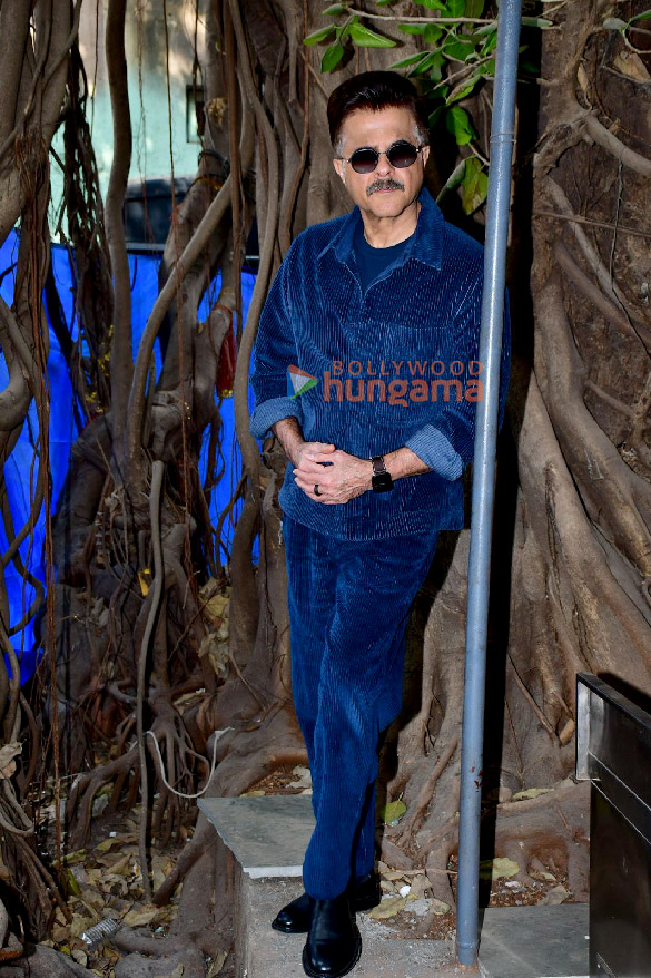 Photos: Anil Kapoor and Aditya Roy Kapur spotted at Golden Tabaco studios Photos: Anil Kapoor and Aditya Roy Kapur spotted at Golden Tabaco studios