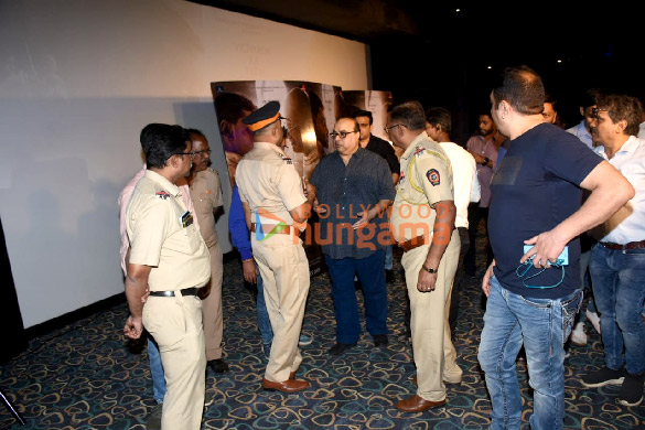 photos cast of gandhi godse ek yudh grace the films press conference 2