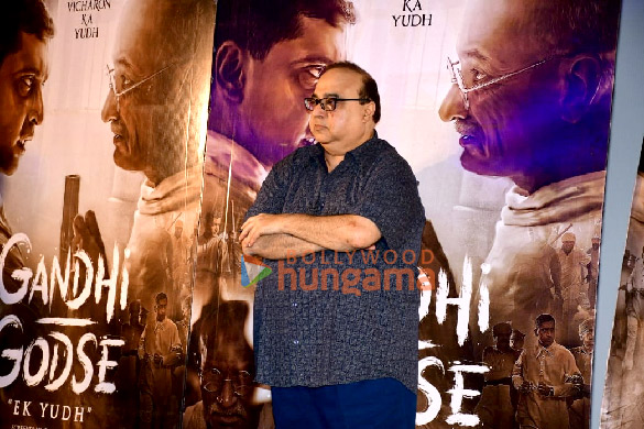 photos cast of gandhi godse ek yudh grace the films press conference 3