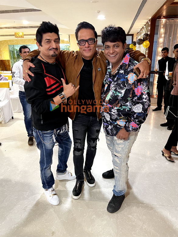 photos celebrities graced at deepak pandits birthday 6