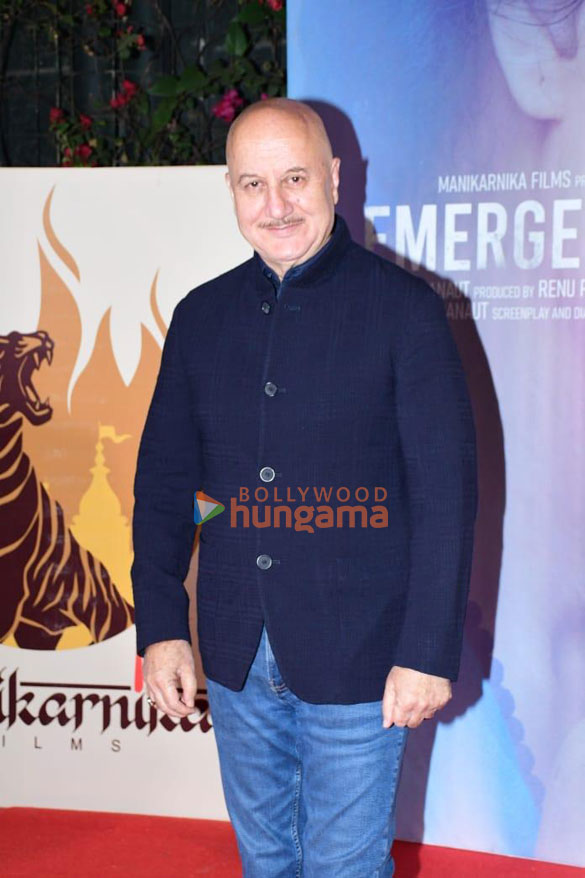 photos celebs attend emergency wrap up bash 1