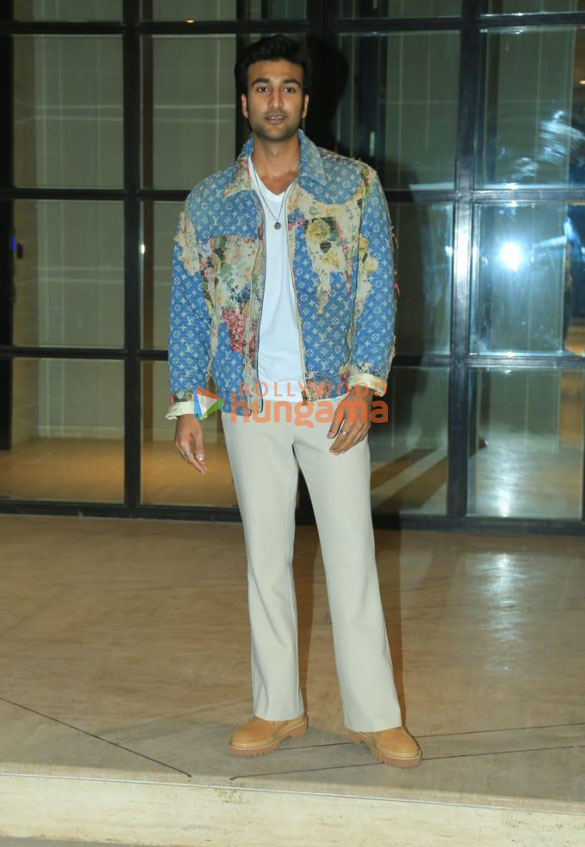 photos celebs grace subhash ghais birthday bash 0001 5