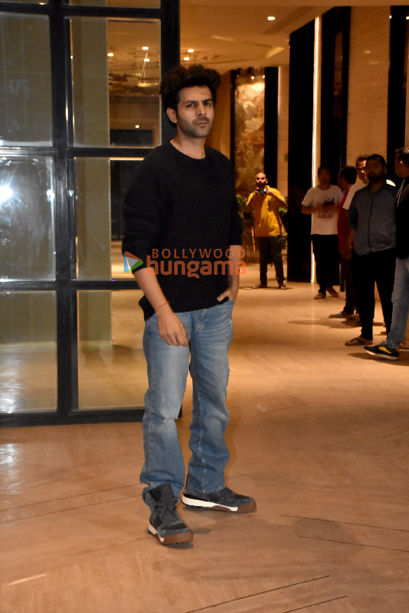 photos celebs grace subhash ghais birthday bash 4 2