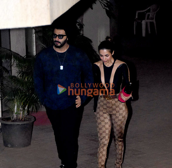Photos: Celebs snapped at Kareena Kapoor Khan’s residence for Amrita Arora’s birthday celebration Photos: Celebs snapped at Kareena Kapoor Khan’s residence for Amrita Arora’s birthday celebration