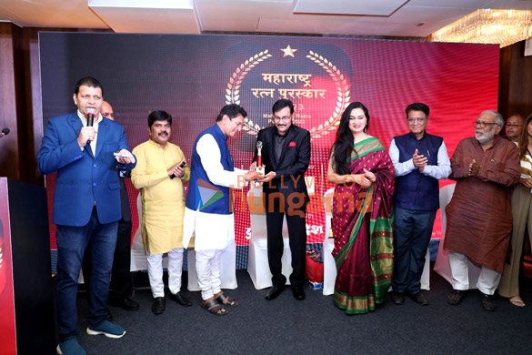 Photos: Celebs snapped at Maharashtra Ratna Puraskar 2023 ceremony