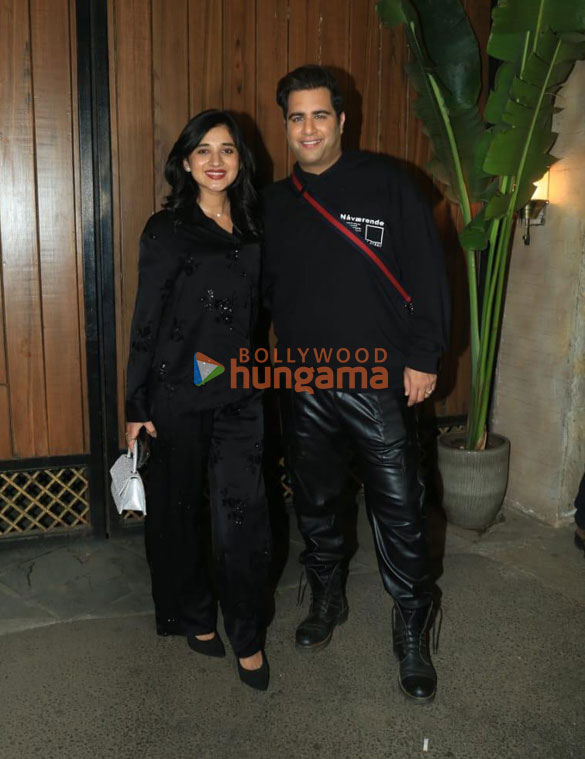 photos celebs snapped at one8 in juhu 4