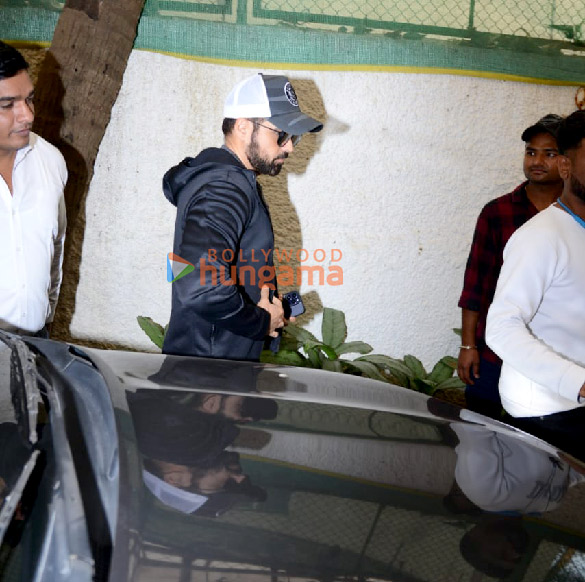 photos emraan hashmi spotted at sunny super sound in juhu 2