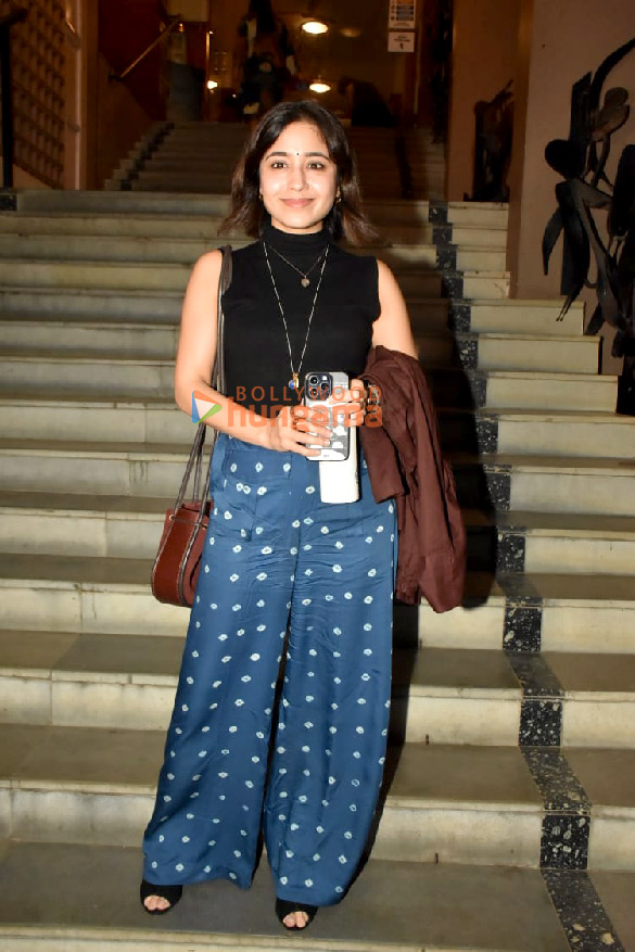 photos kajol imtiaz ali dia mirza and others snapped at bandra 4