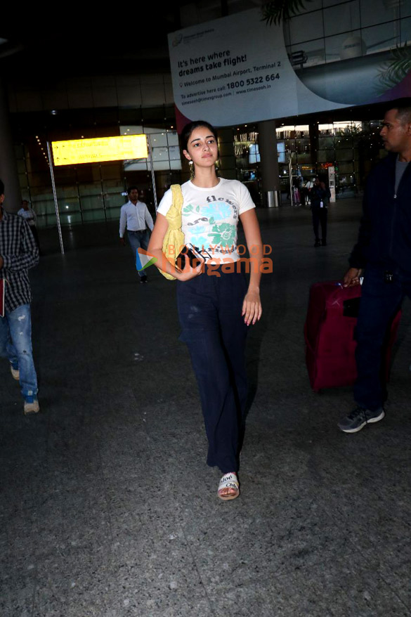 photos kiara advani sidharth malhotra aishwarya rai bachchan and others snapped at the airport 1 3