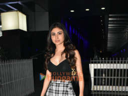 Photos: Mouni Roy snapped with her husband at Bandra