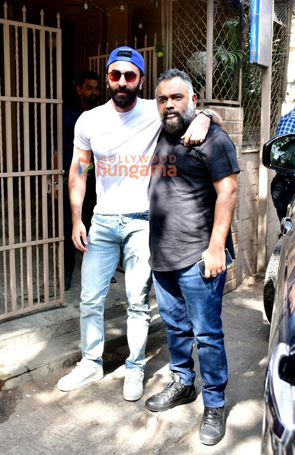 photos ranbir kapoor and luv ranjan spotted at dubbing studios in bandra 1