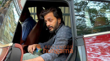 Photos: Riteish Deshmukh snapped in Bandra