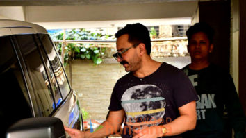 Photos: Saif Ali Khan snapped at a dubbing studio in Khar