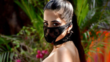 Photos: Uorfi Javed snapped in Khar