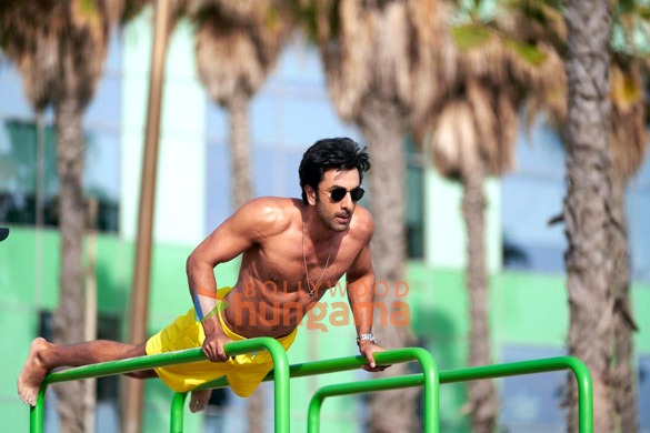 tu jhoothi main makkaar 8