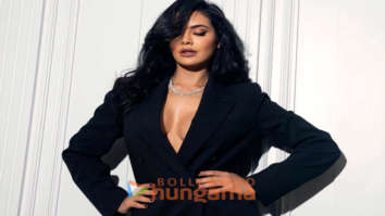 Celeb Photos Of Esha Gupta