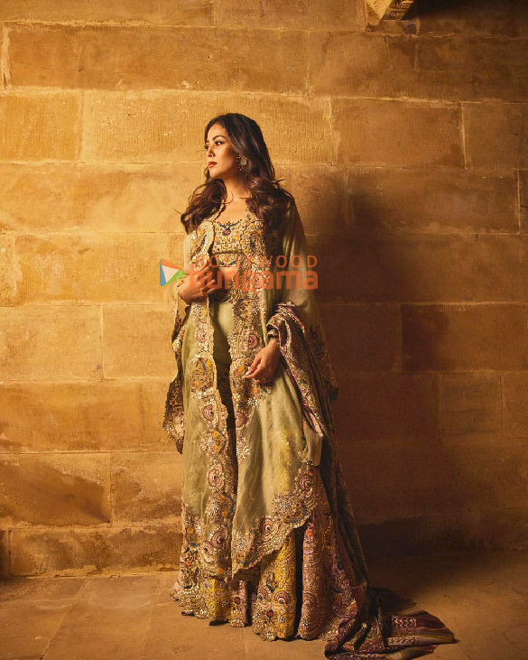 mira kapoor 1 17