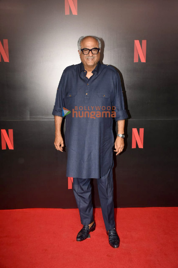 photos aamir khan anil kapoor zoya akhtar and others at the red carpet of netflix networking party1 2