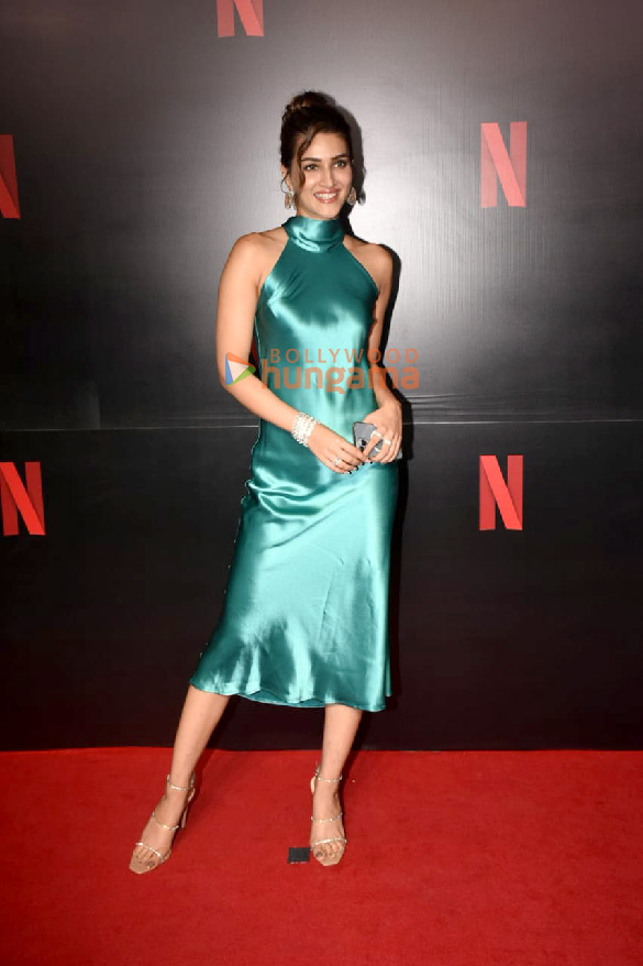 photos aamir khan anil kapoor zoya akhtar and others at the red carpet of netflix networking party3 5