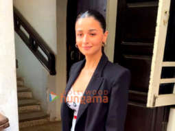 Photos: Alia Bhatt spotted in Bandra