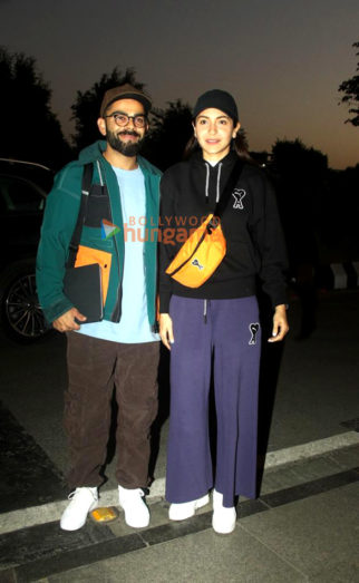 Photos: Anushka Sharma, Virat Kohli, Sanjay Dutt and others snapped at the airport