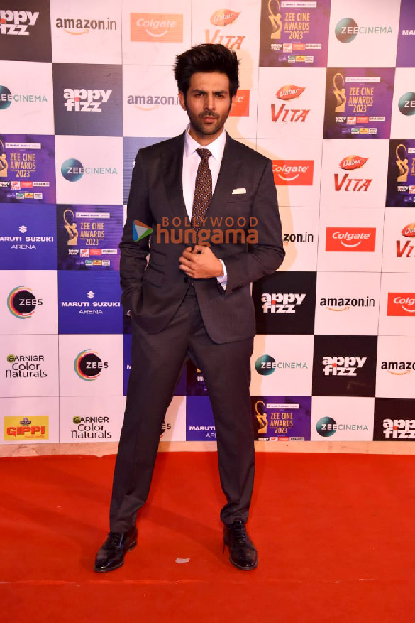 photos celebs grace zee cinema awards 2023 51