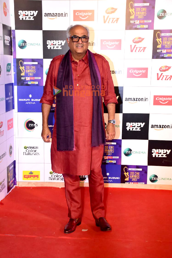 photos celebs grace zee cinema awards 2023 56
