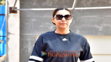Photos: Gauri Khan spotted outside a salon in Bandra