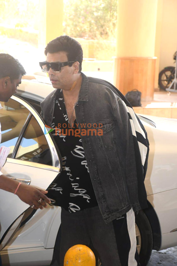 photos malaika arora juhi chawla and others snapped at jaisalmer airport 2