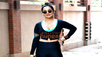 Photos: Neha Sharma spotted in Bandra