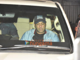 Photos: Salman Khan snapped at a clinic in Bandra