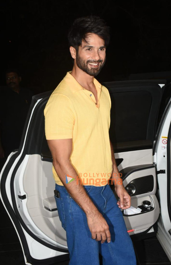 Photos: Shahid Kapoor snapped in Juhu | Parties & Events