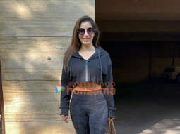 Photos: Sophie Choudry spotted in Bandra