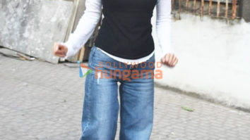 Photos: Vaani Kapoor snapped in Mumbai