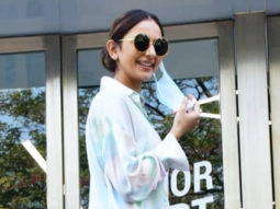 Rakul Preet Singh poses for paps as she gets clicked with Pragya Jaiswal