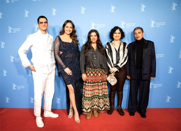 Sonakshi Sinha, Vijay Varma, Zoya Akhtar & team Dahaad strike a pose on the red carpet of Berlin International Film Festival 2023, see pics Sonakshi Sinha, Vijay Varma, Zoya Akhtar & team Dahaad strike a pose on the red carpet of Berlin International Film Festival 2023, see pics