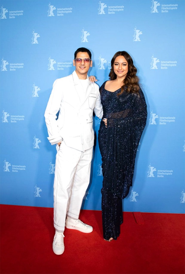 Sonakshi Sinha, Vijay Varma, Zoya Akhtar & team Dahaad strike a pose on the red carpet of Berlin International Film Festival 2023, see pics Sonakshi Sinha, Vijay Varma, Zoya Akhtar & team Dahaad strike a pose on the red carpet of Berlin International Film Festival 2023, see pics